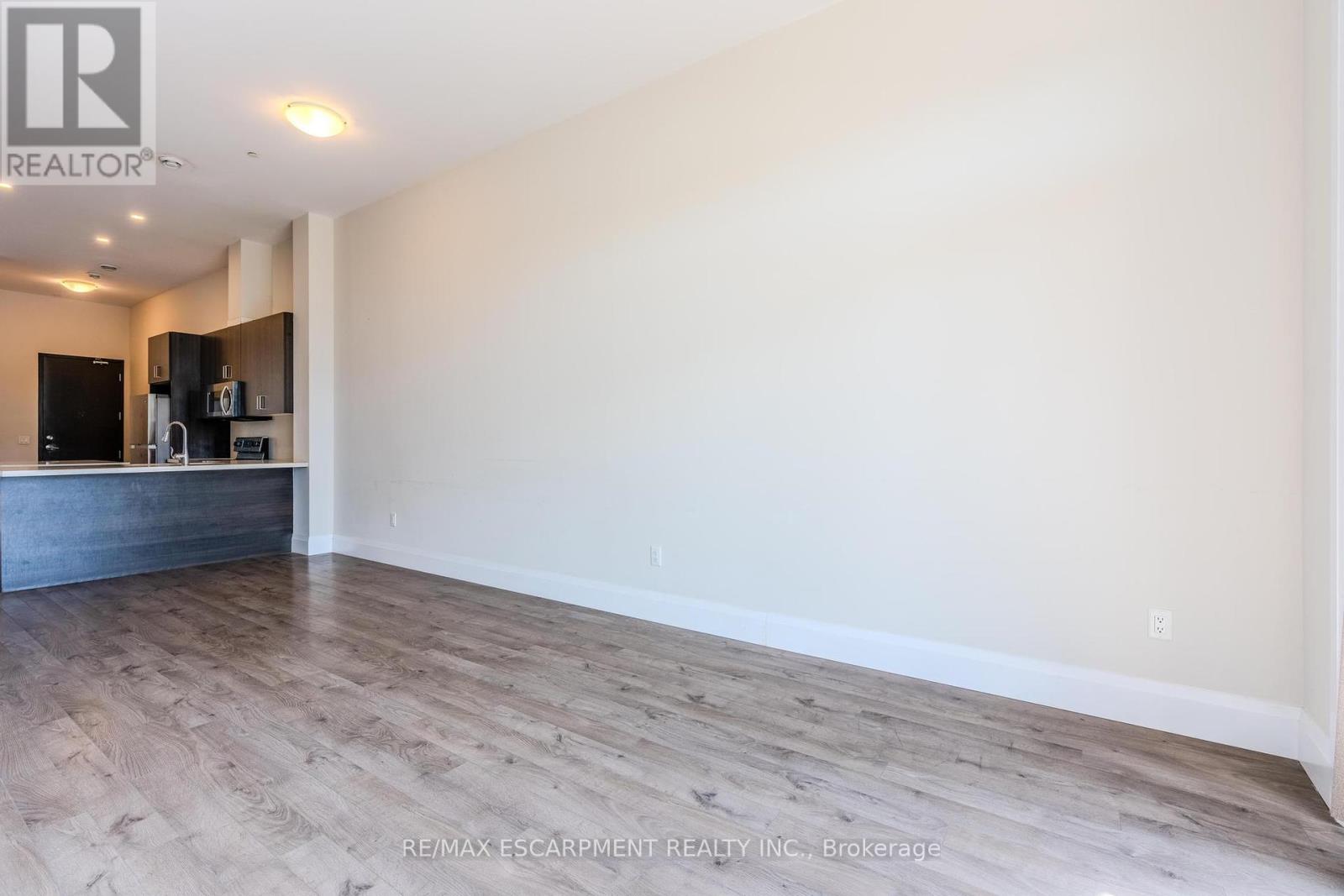 209b - 85 Morrell Street, Brantford, Ontario  N3T 4J6 - Photo 19 - X12455658