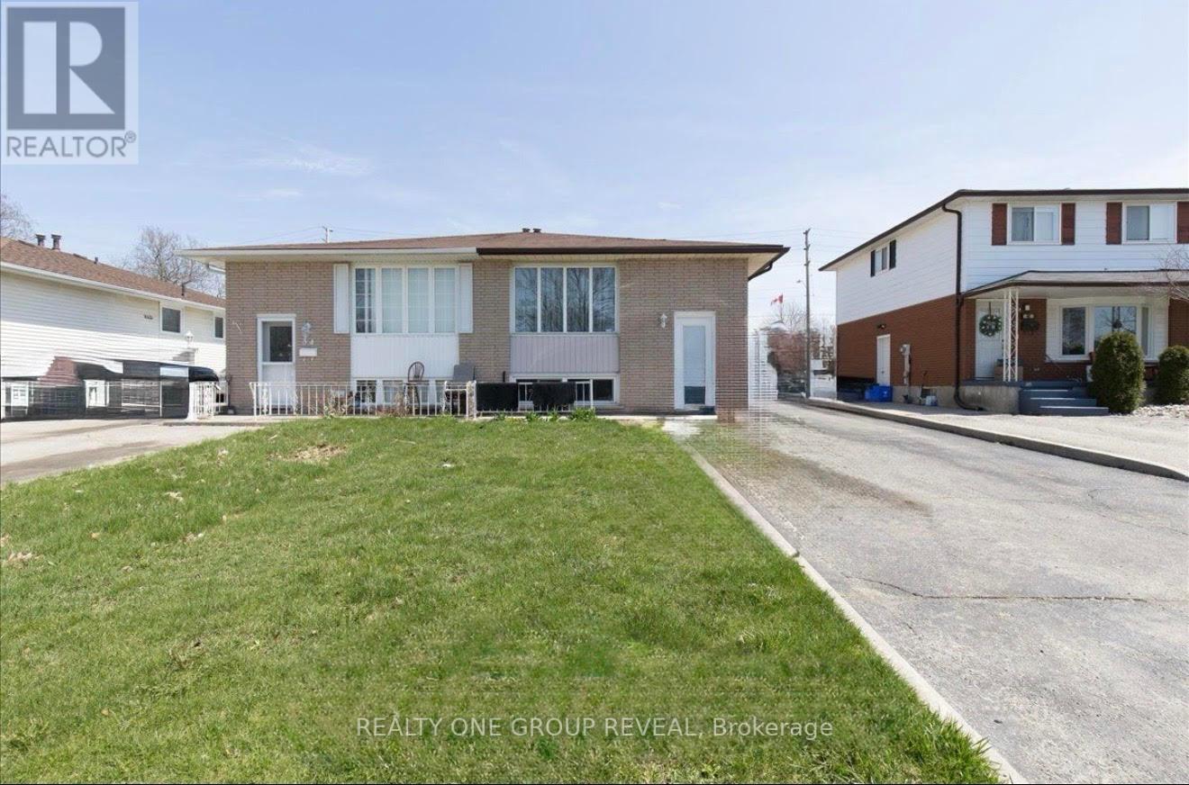 56 BAKERSFIELD DRIVE, Cambridge, Ontario