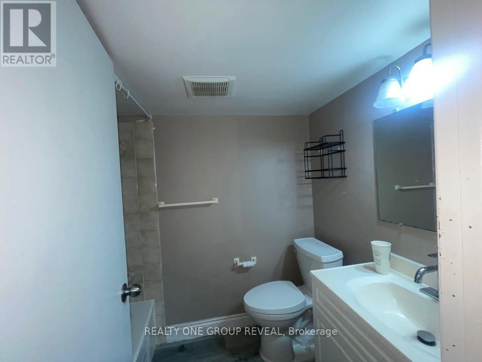 56 Bakersfield Drive, Cambridge, Ontario  N1R 6X6 - Photo 5 - X12455662