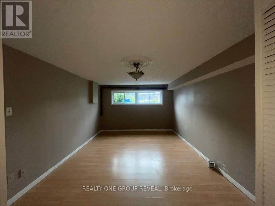 56 Bakersfield Drive, Cambridge, Ontario  N1R 6X6 - Photo 6 - X12455662