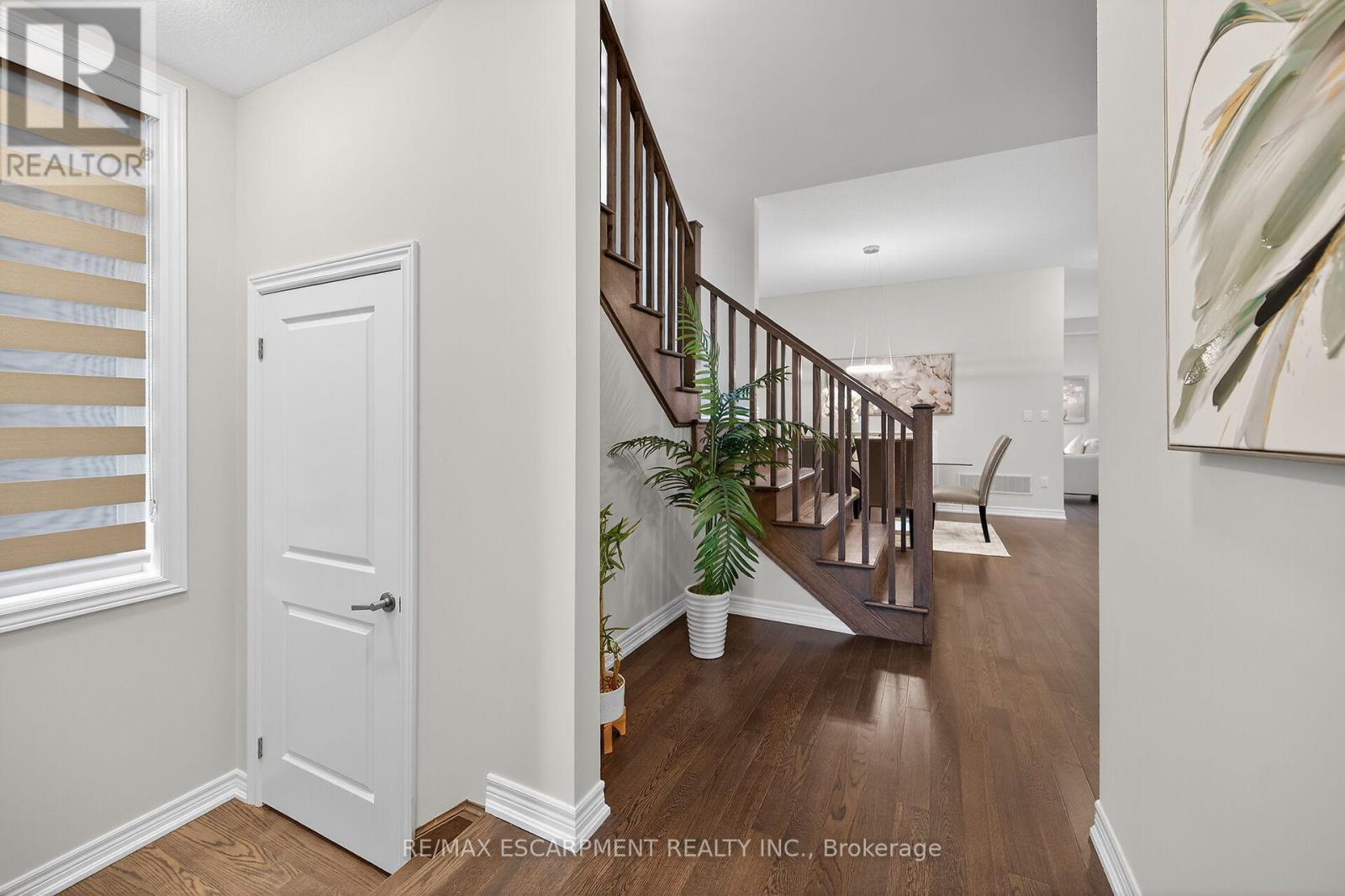 67 Starfire Crescent, Hamilton, Ontario  L8E 0K8 - Photo 3 - X12455666