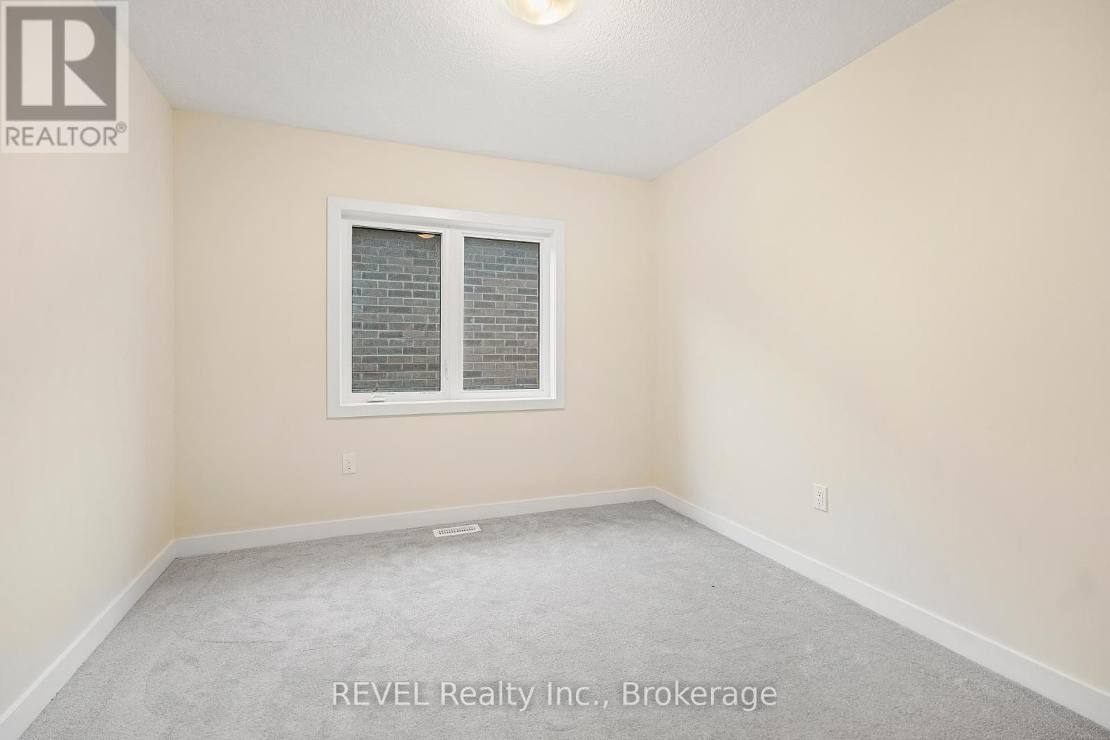 145 Stern Drive, Welland, Ontario  L3B 0M3 - Photo 16 - X12455682
