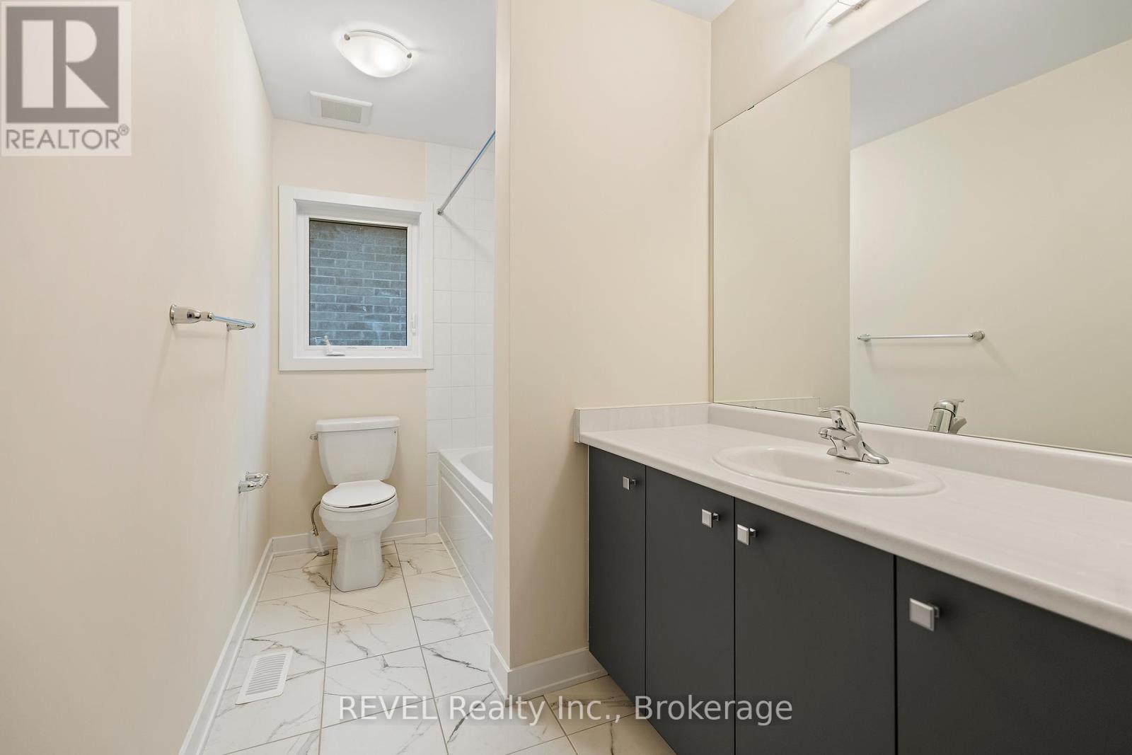 145 Stern Drive, Welland, Ontario  L3B 0M3 - Photo 18 - X12455682