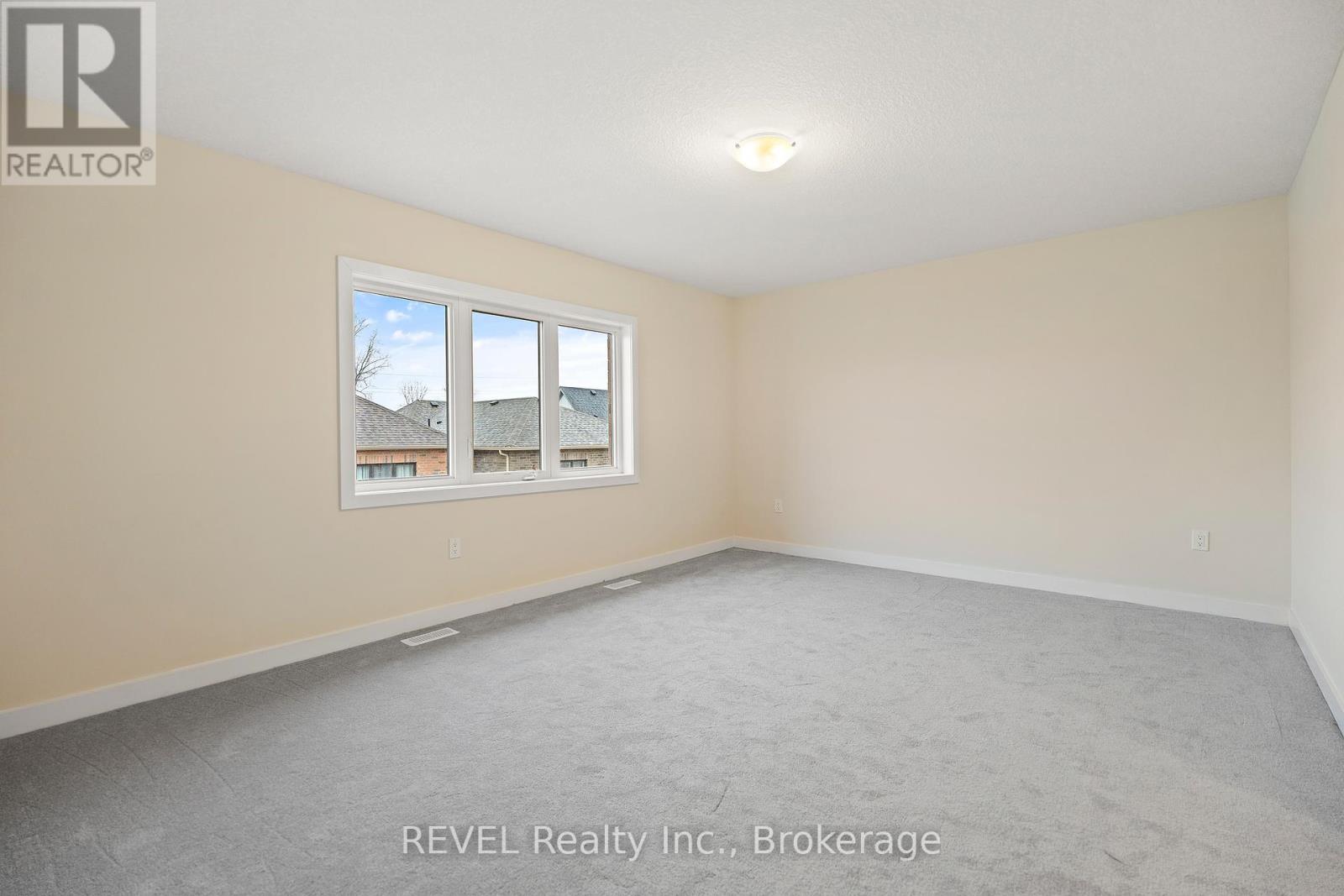 145 Stern Drive, Welland, Ontario  L3B 0M3 - Photo 20 - X12455682