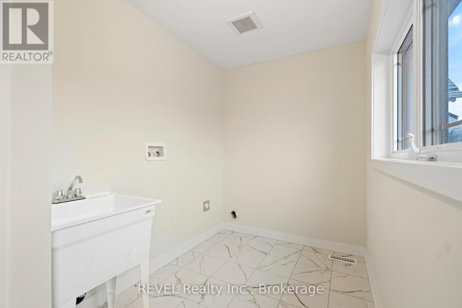145 Stern Drive, Welland, Ontario  L3B 0M3 - Photo 23 - X12455682