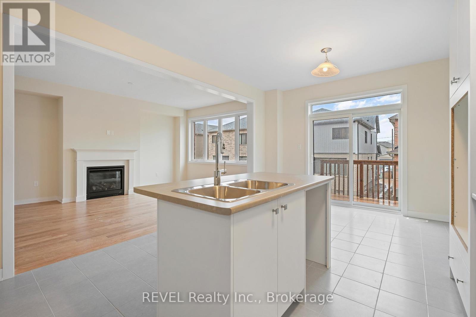 145 Stern Drive, Welland, Ontario  L3B 0M3 - Photo 8 - X12455682