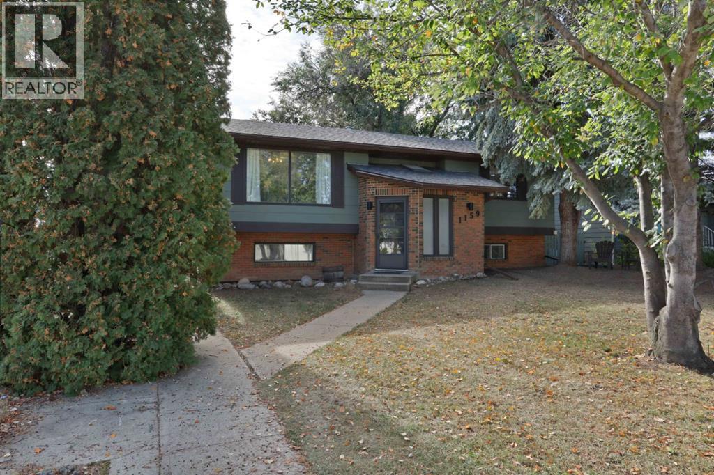 1159 Cassils Road W, Brooks, Alberta  T1R 0C7 - Photo 1 - A2262376