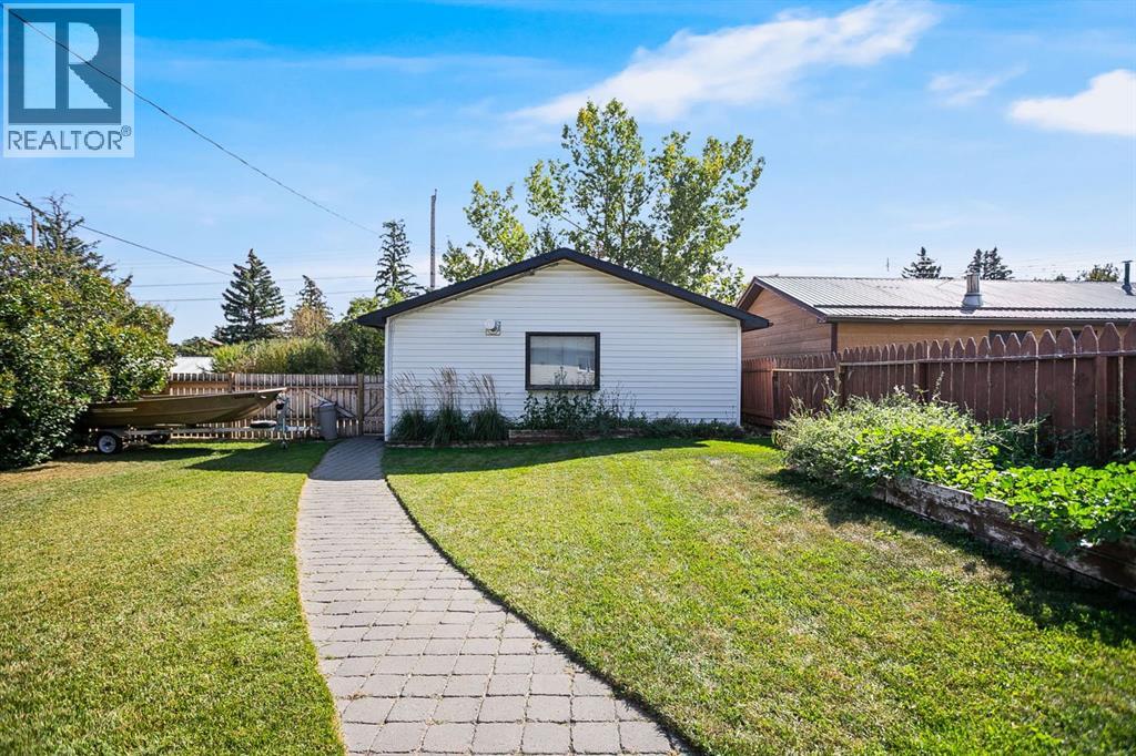 2305 23 Street, Nanton, Alberta  T0L 1R0 - Photo 24 - A2258796