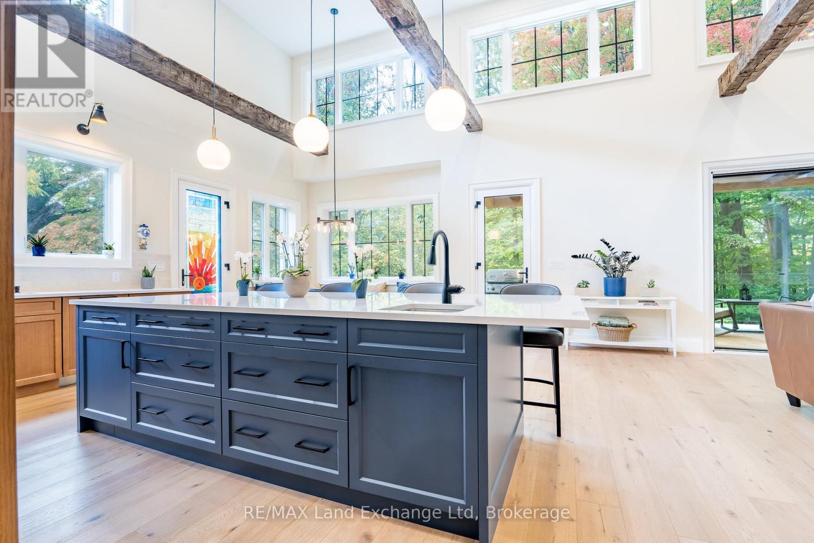 2220 (#4) Four Mile Creek Road, Niagara-On-The-Lake (Lakeshore), Ontario  L0S 1J0 - Photo 9 - X12453405