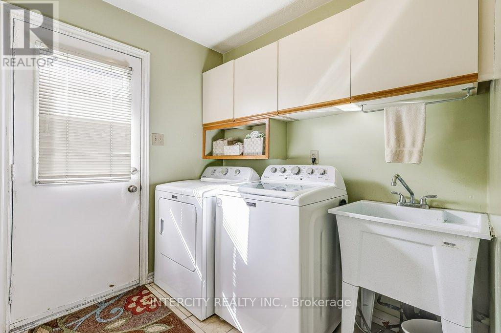 21 Marylebone Crescent, Richmond Hill, Ontario  L4E 2L5 - Photo 20 - N12455673
