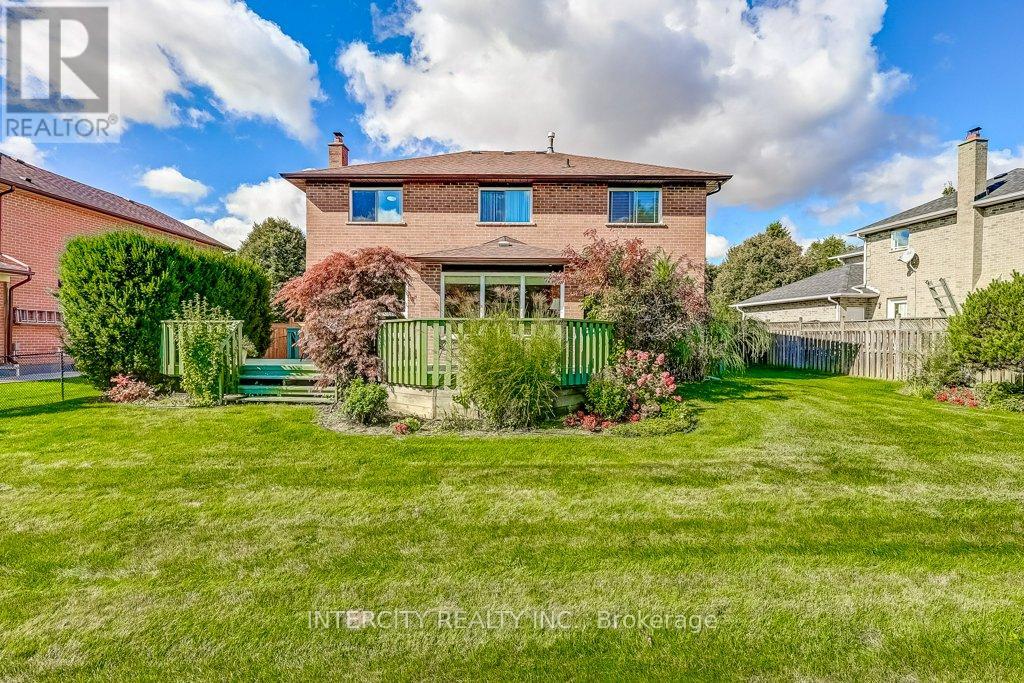 21 Marylebone Crescent, Richmond Hill, Ontario  L4E 2L5 - Photo 36 - N12455673