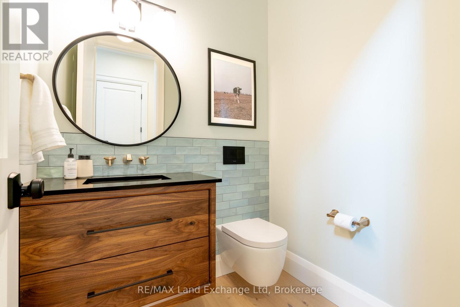 2220 (#4) Four Mile Creek Road, Niagara-On-The-Lake (Lakeshore), Ontario  L0S 1J0 - Photo 46 - X12453405