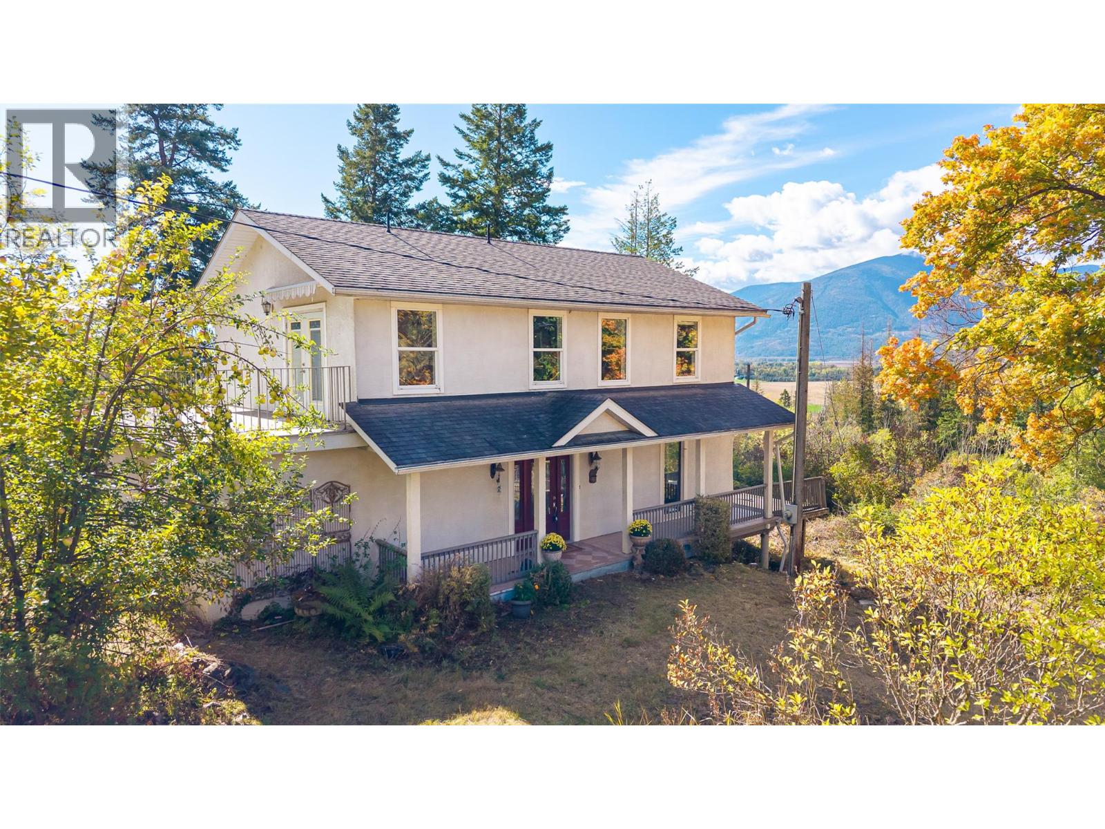 5662 3A Highway, wynndel, British Columbia