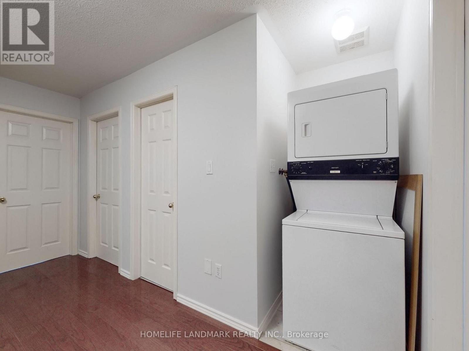 60 Cariglia Trail, Markham, Ontario  L3R 4W8 - Photo 31 - N12424669