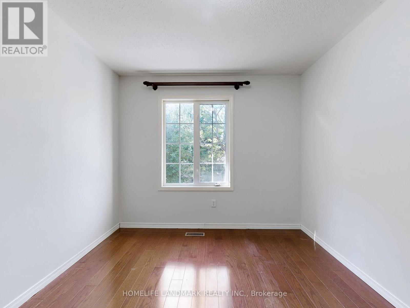 60 Cariglia Trail, Markham, Ontario  L3R 4W8 - Photo 27 - N12424669