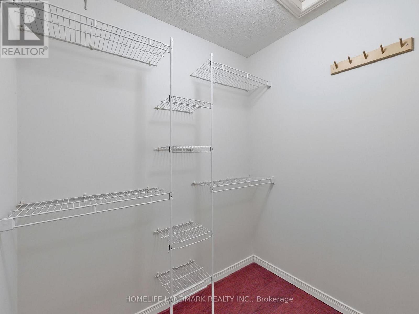 60 Cariglia Trail, Markham, Ontario  L3R 4W8 - Photo 23 - N12424669
