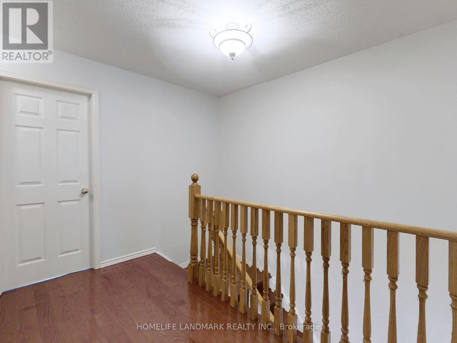 60 Cariglia Trail, Markham, Ontario  L3R 4W8 - Photo 18 - N12424669