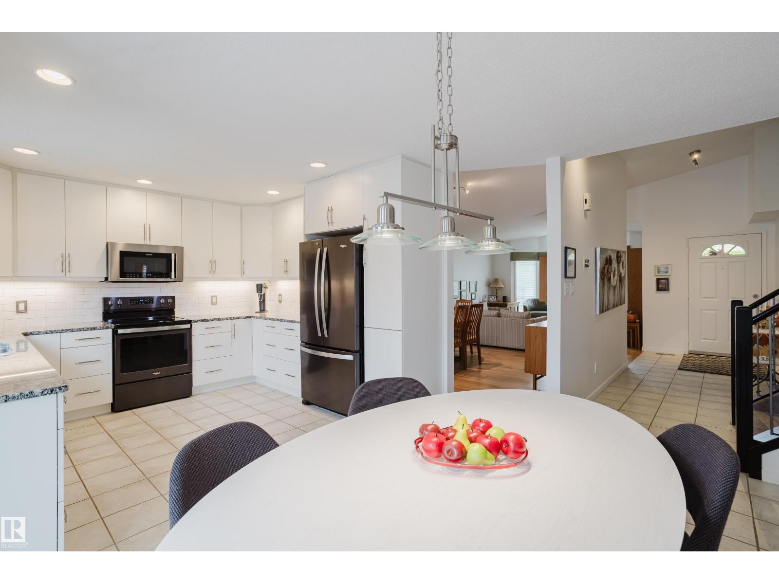 312 Buchanan Wy Nw, Edmonton, Alberta  T6R 2B4 - Photo 8 - E4461599