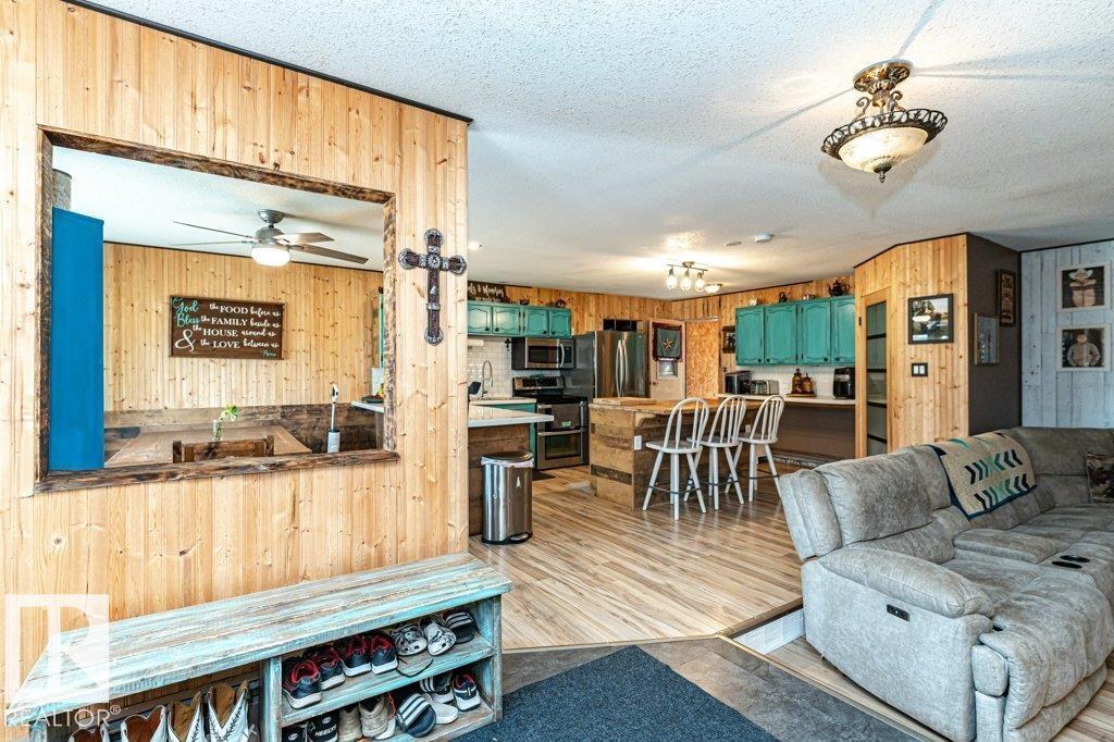 54032 Rge Road 34, Rural Lac Ste. Anne County, Alberta  T0E 0A1 - Photo 7 - E4461598