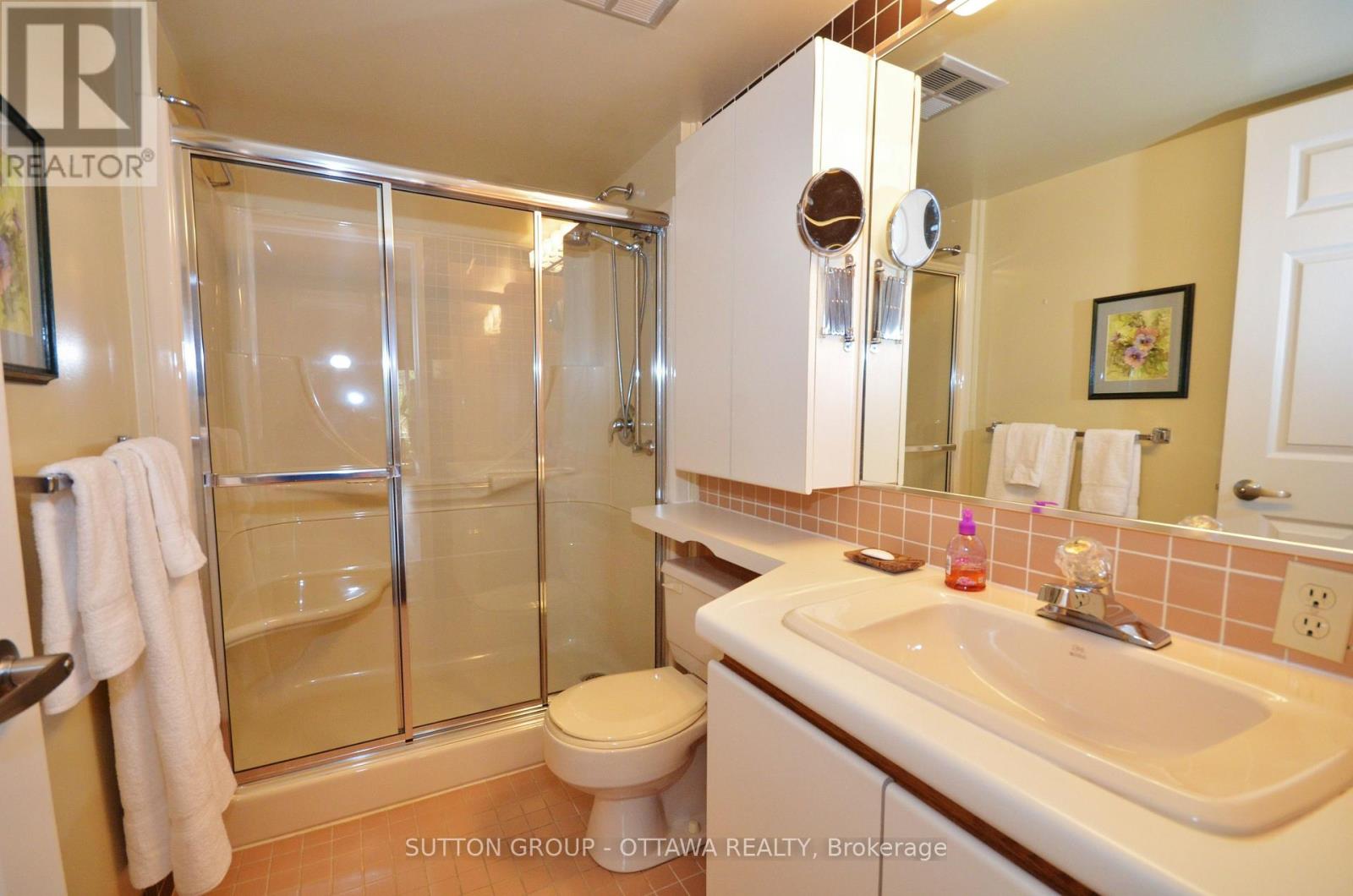 Unit 62 - 261 Botanica Private, Ottawa, Ontario  K1Y 4P9 - Photo 20 - X12455698