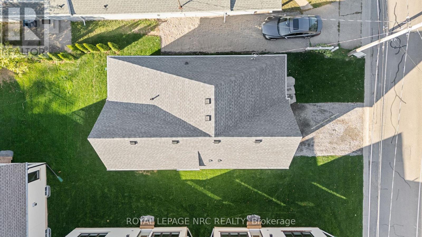 281 Elmwood Avenue, Fort Erie (Crystal Beach), Ontario  L0S 1B0 - Photo 36 - X12455695