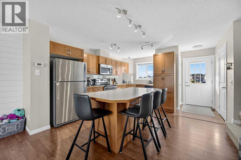 1402 Clover Link, Carstairs, Alberta  T0M 0N0 - Photo 7 - A2262960