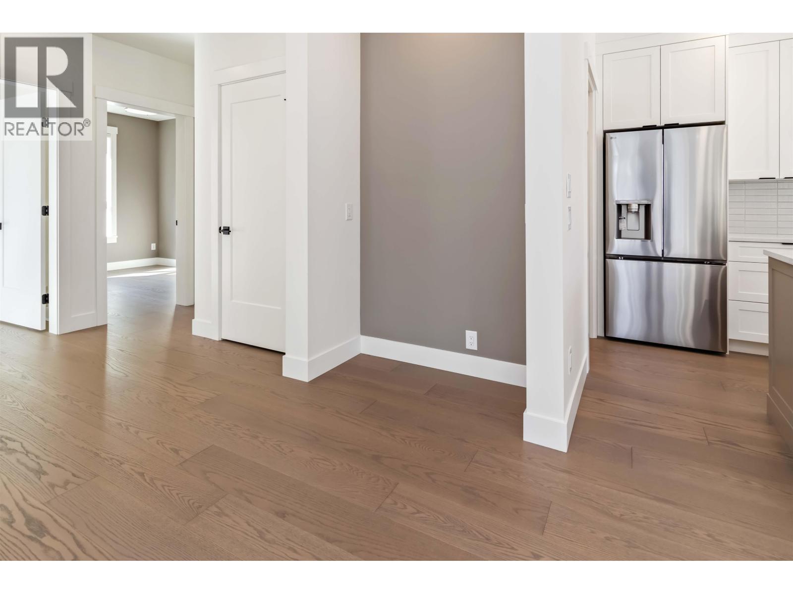 765 Patricia Avenue, Port Coquitlam, British Columbia  V3B 0V4 - Photo 14 - R3057288