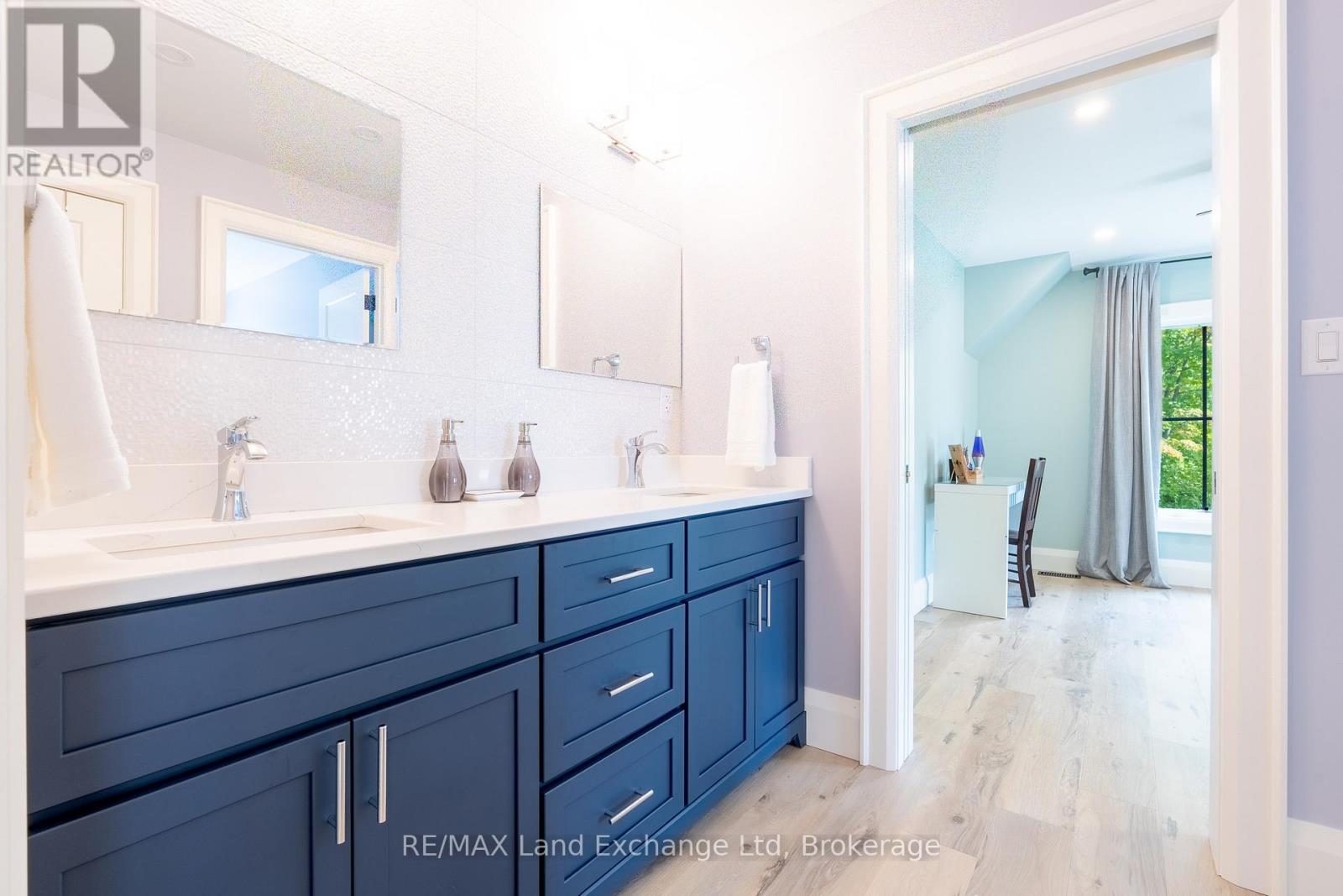 2220 (#4) Four Mile Creek Road, Niagara-On-The-Lake (Lakeshore), Ontario  L0S 1J0 - Photo 27 - X12453405