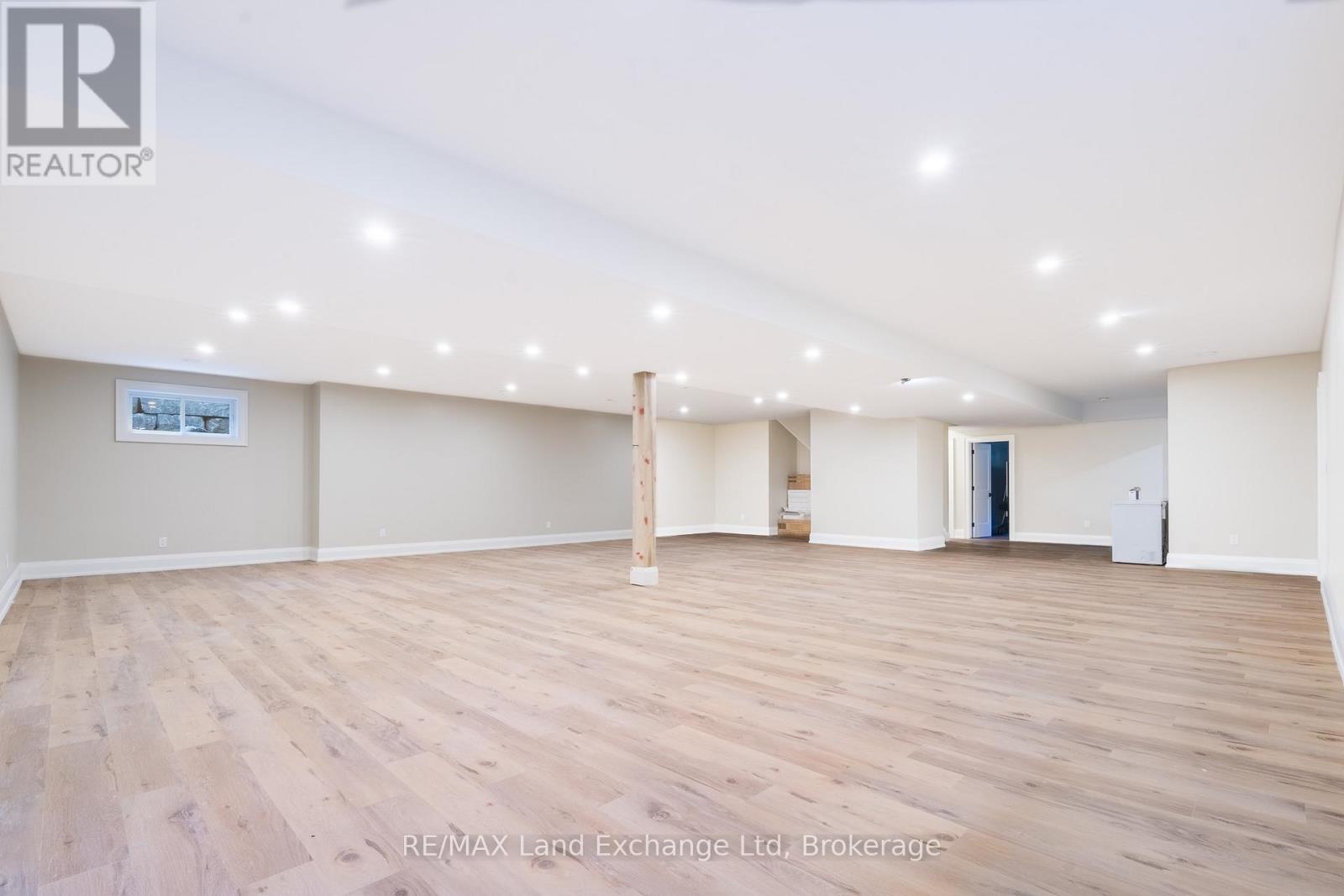 2220 (#4) Four Mile Creek Road, Niagara-On-The-Lake (Lakeshore), Ontario  L0S 1J0 - Photo 43 - X12453405