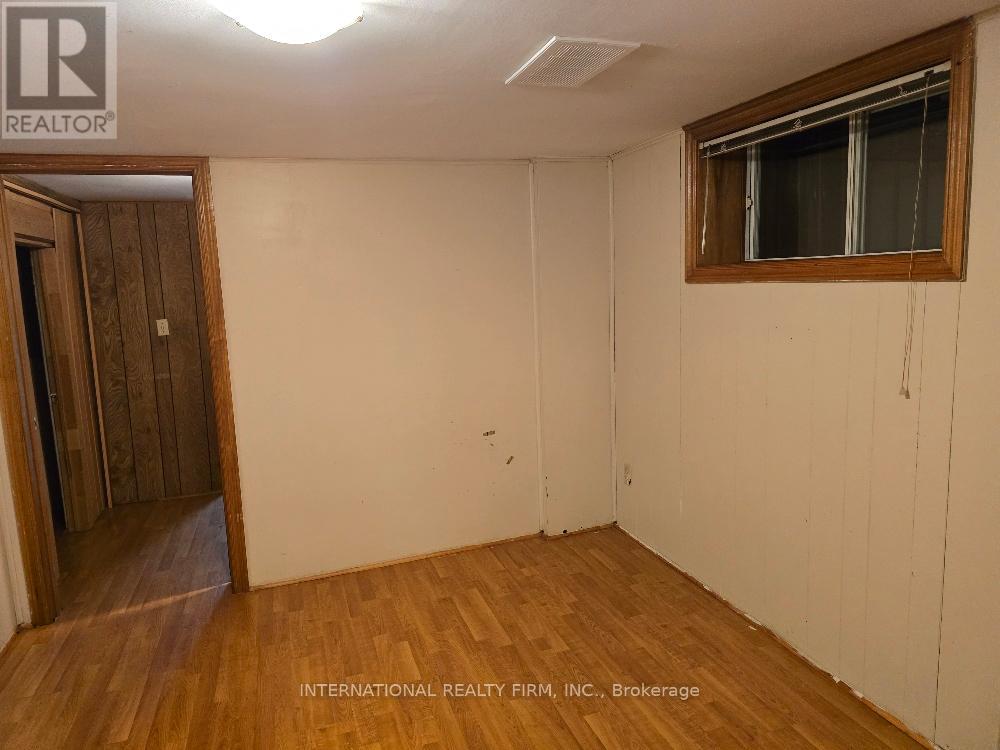 607b Coldstream Avenue, Toronto, Ontario  M6B 2L1 - Photo 7 - C12455688