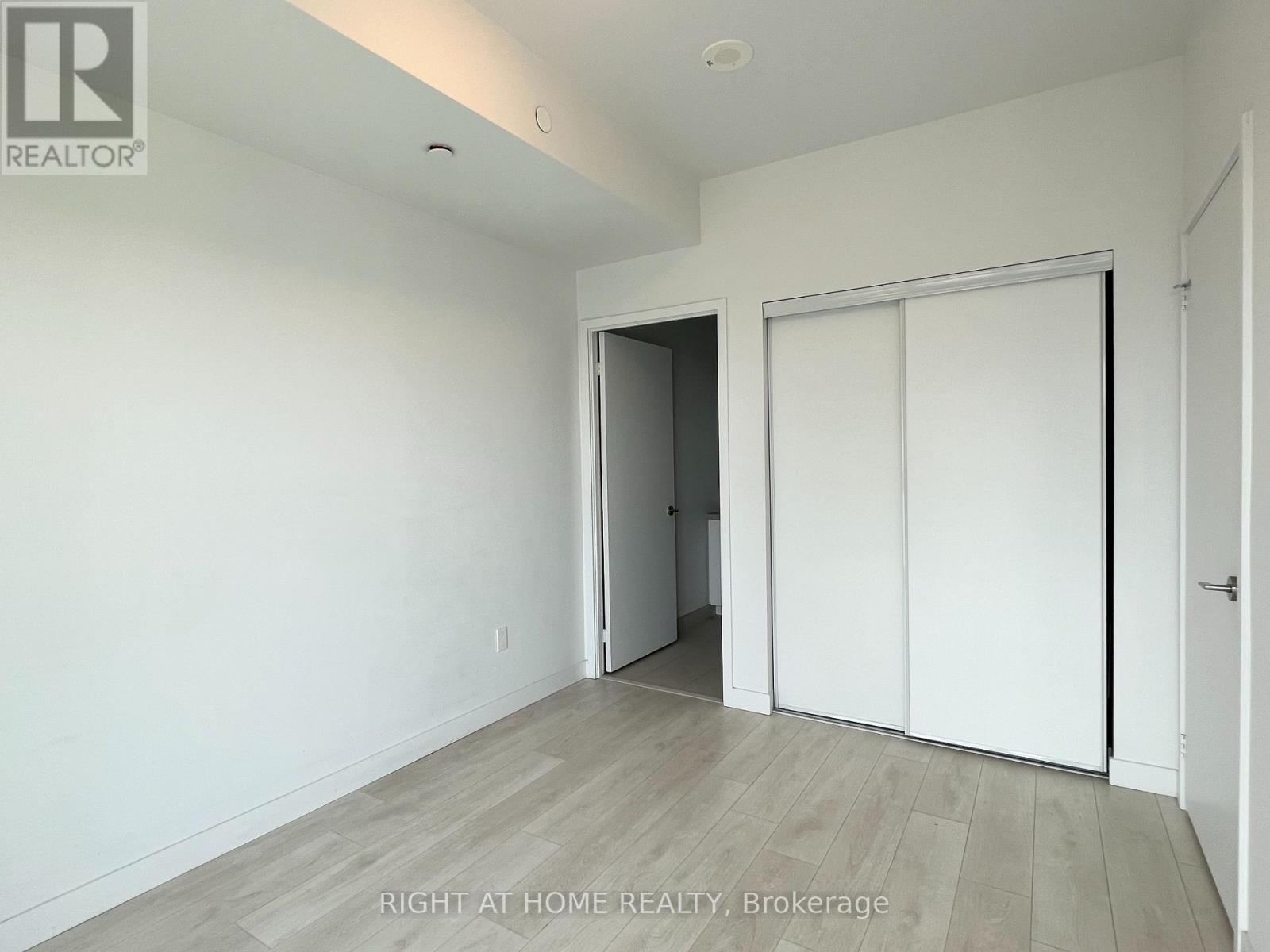 5001 - 8 Eglinton Avenue E, Toronto, Ontario  M4P 0C1 - Photo 10 - C12455690