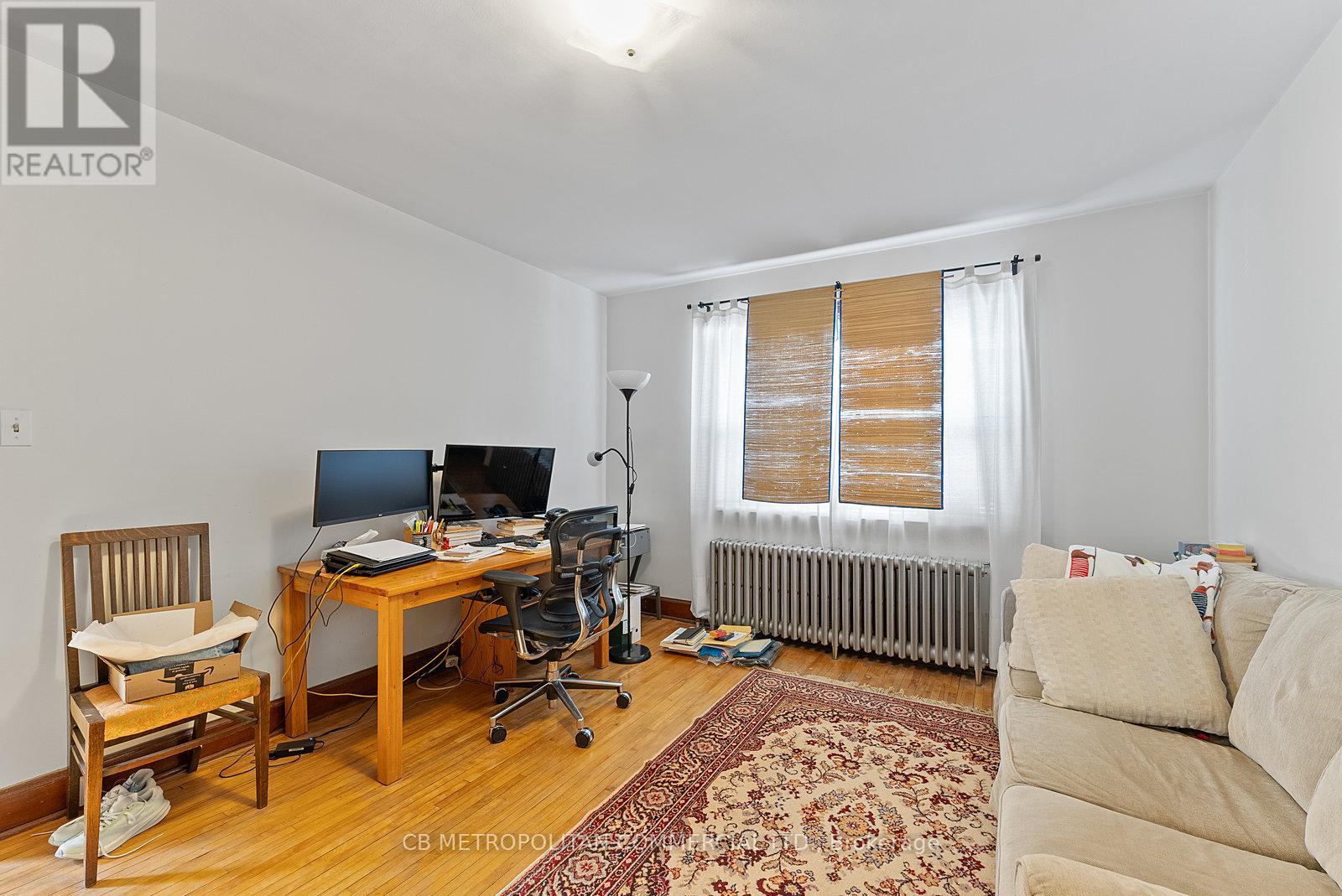 17 Augusta Avenue, Toronto, Ontario  M5T 2K7 - Photo 18 - C12455702