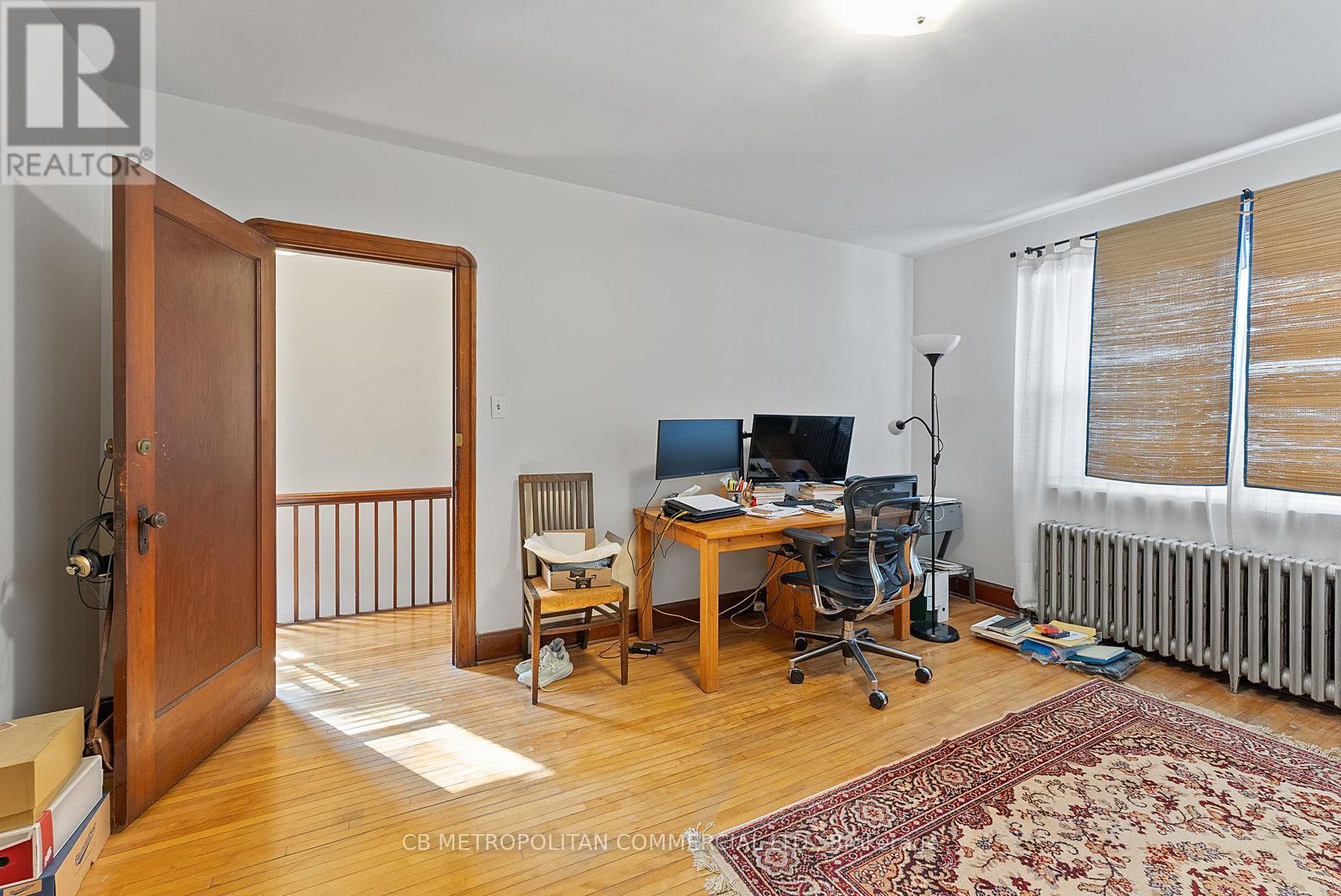 17 Augusta Avenue, Toronto, Ontario  M5T 2K7 - Photo 19 - C12455702