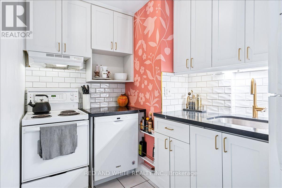 103 - 114 Vaughan Road, Toronto, Ontario  M6C 2M1 - Photo 26 - C12455709