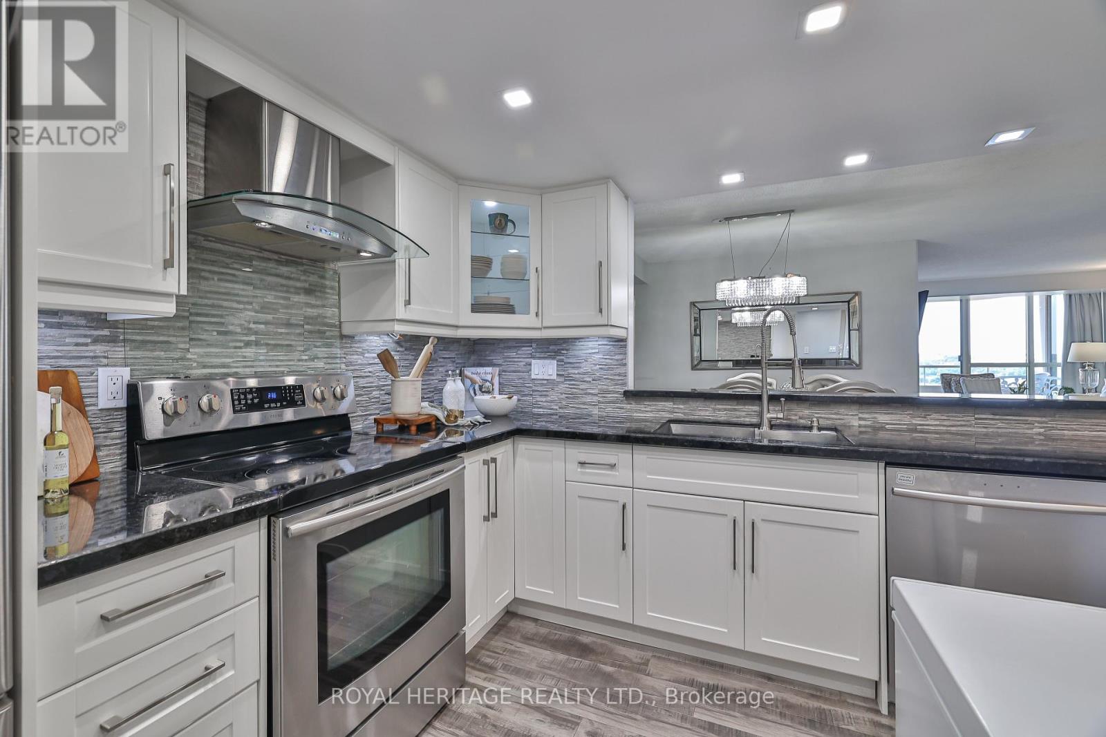 806 - 10 Torresdale Avenue, Toronto, Ontario  M2R 3V8 - Photo 7 - C12455712
