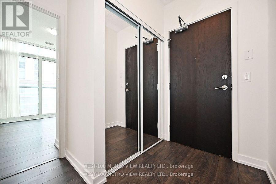 703 - 200 Sackville Street, Toronto, Ontario  M5A 0C4 - Photo 4 - C12455714