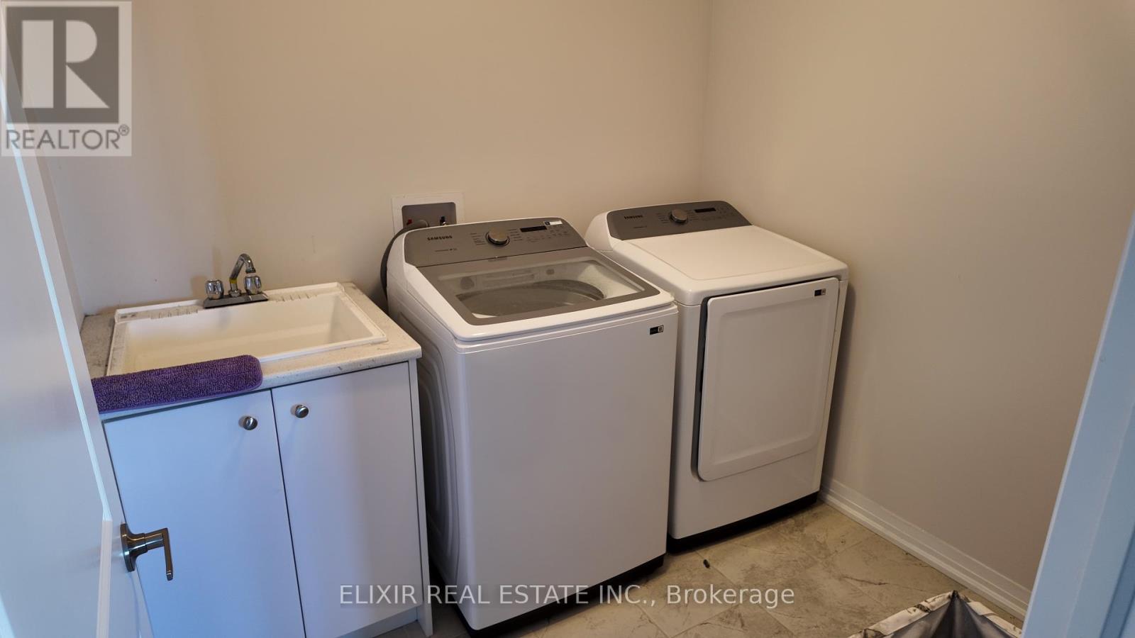 3 Weylie Street E, Hamilton, Ontario  L0R 1W0 - Photo 17 - X12449717