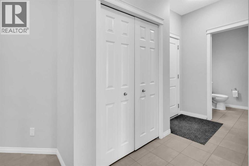 96 Savanna Lane Ne, Calgary, Alberta  T3J 0X4 - Photo 7 - A2262370