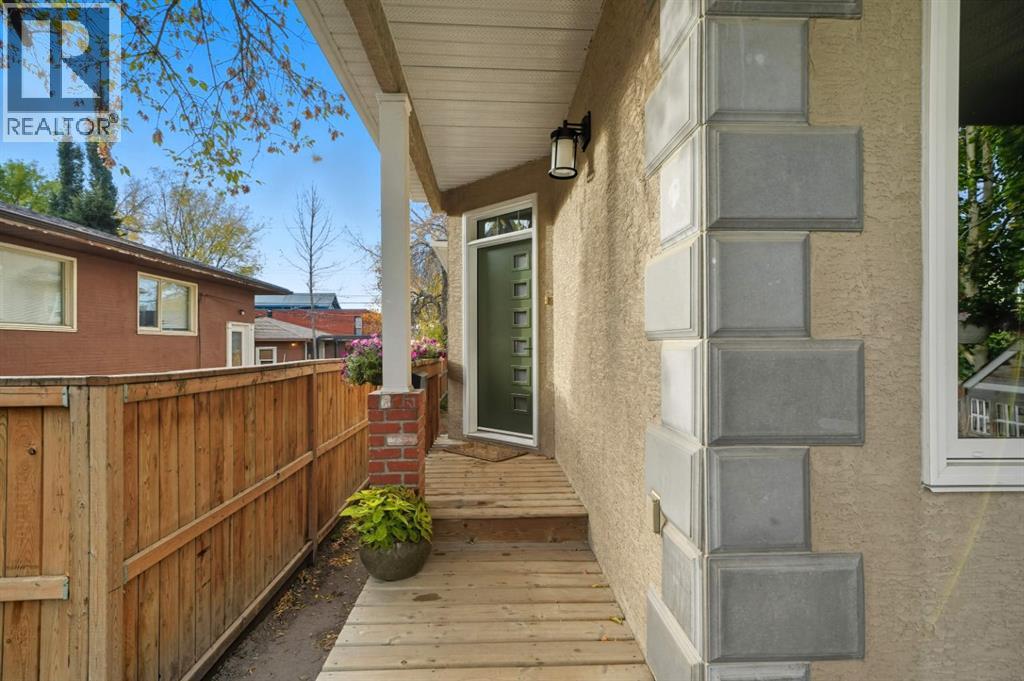 2113 Broadview Road Nw, Calgary, Alberta  T2N 3J1 - Photo 4 - A2262956