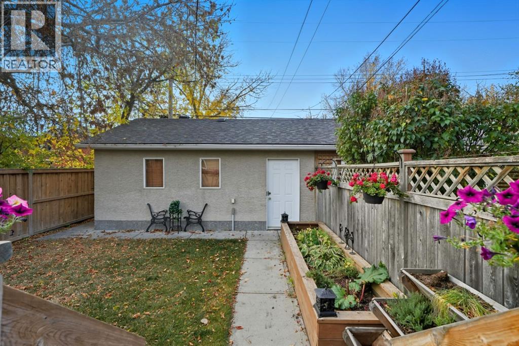 2113 Broadview Road Nw, Calgary, Alberta  T2N 3J1 - Photo 48 - A2262956