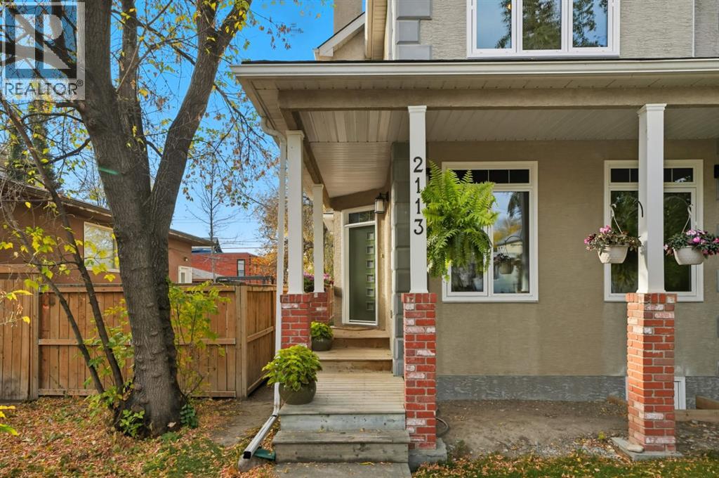 2113 Broadview Road Nw, Calgary, Alberta  T2N 3J1 - Photo 3 - A2262956