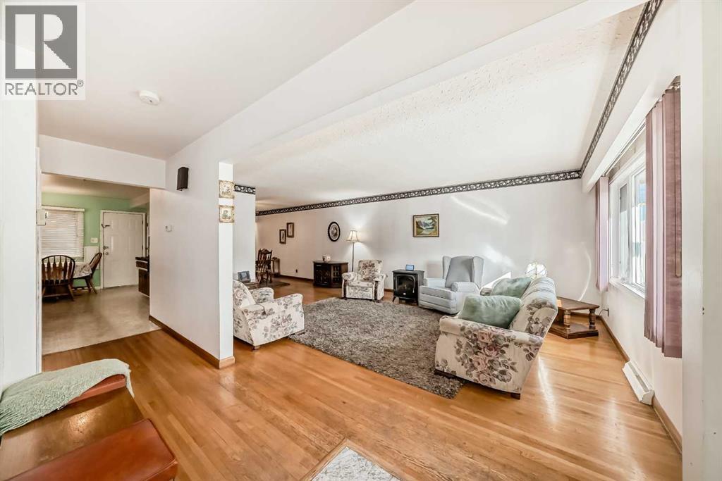 5113 5 Street Sw, Calgary, Alberta  T2V 1A5 - Photo 4 - A2263024