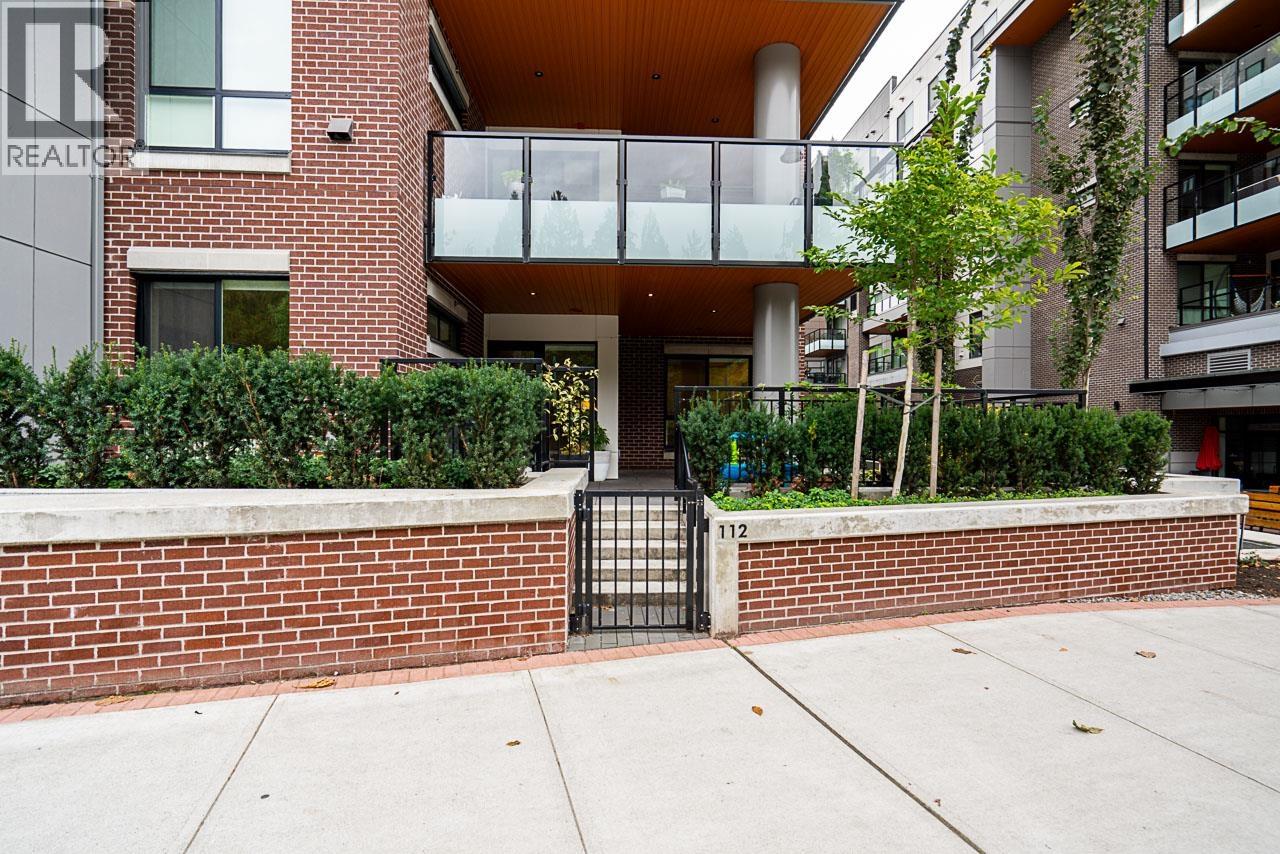 112 55 Klahanie Drive, Port Moody, British Columbia  V3H 0M9 - Photo 2 - R3056882