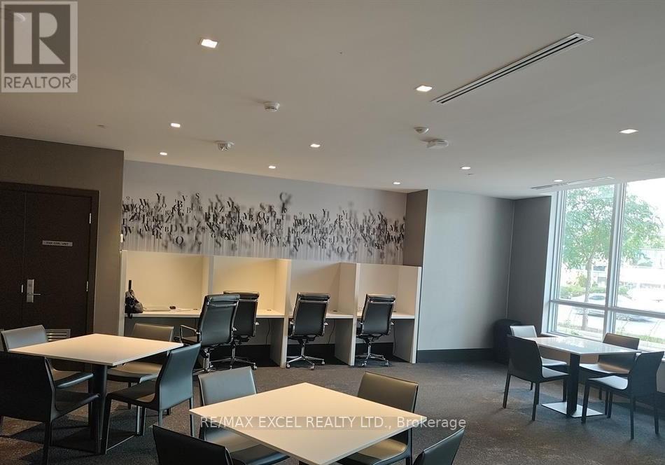1715 - 38 Gandhi Lane, Markham, Ontario  L3T 0G9 - Photo 6 - N12455462