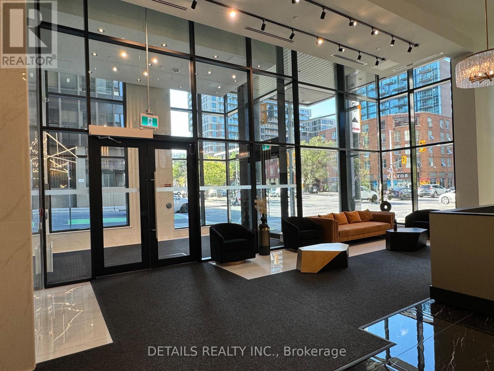 811 - 180 George Street, Ottawa, Ontario  K1N 0G8 - Photo 2 - X12445021
