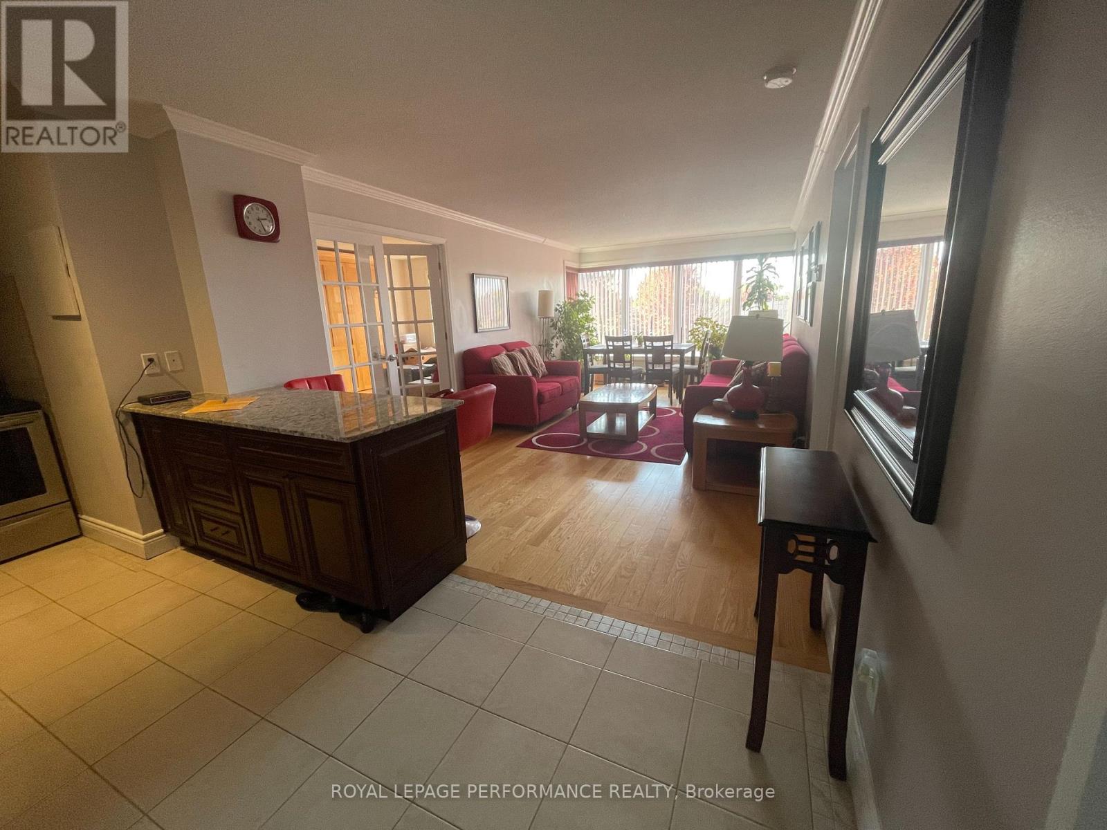 507 - 225 Alvin Road Road, Ottawa, Ontario  K1K 4H6 - Photo 10 - X12439155