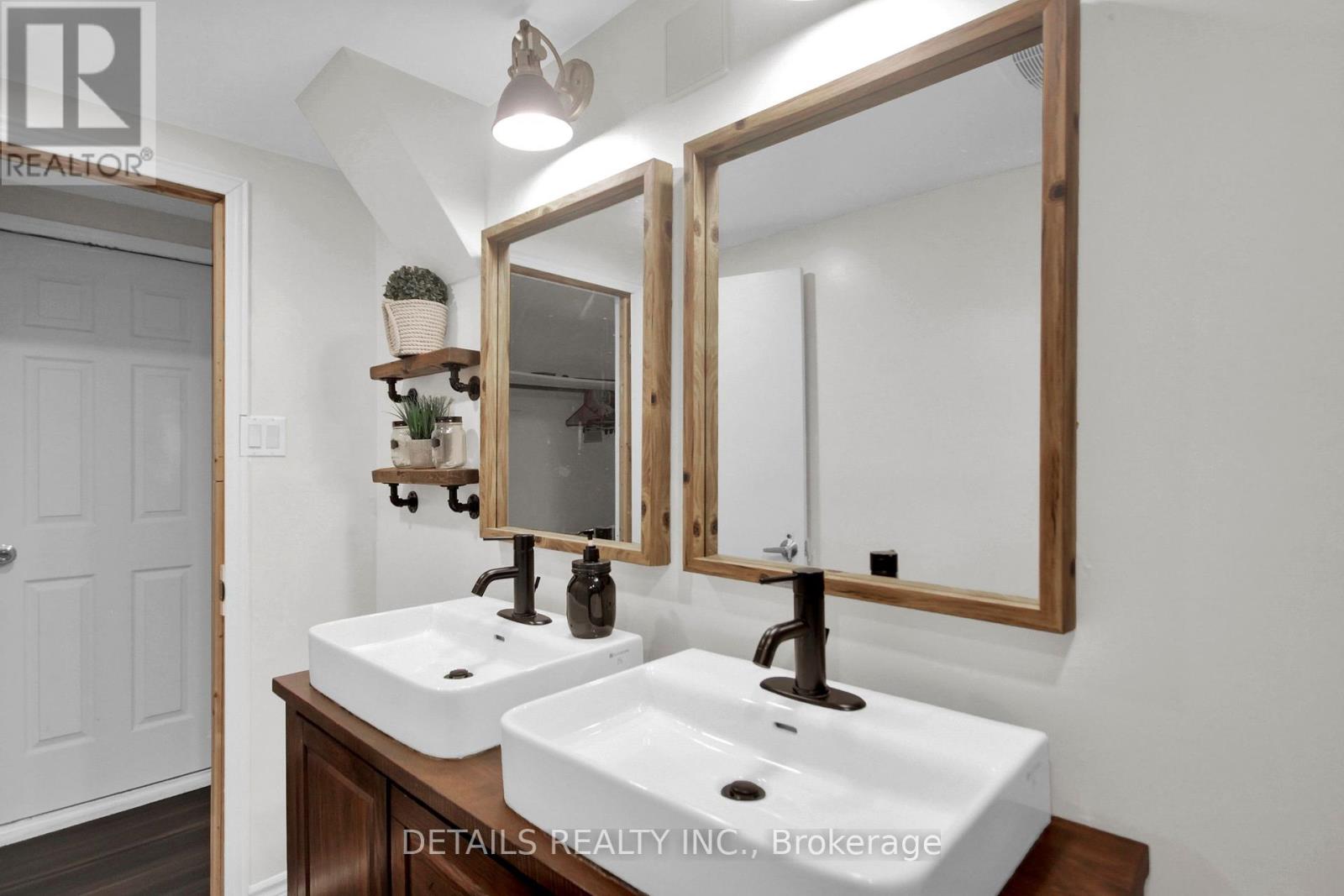 2 - 3575 Downpatrick Road E, Ottawa, Ontario  K1V 8T3 - Photo 16 - X12455732