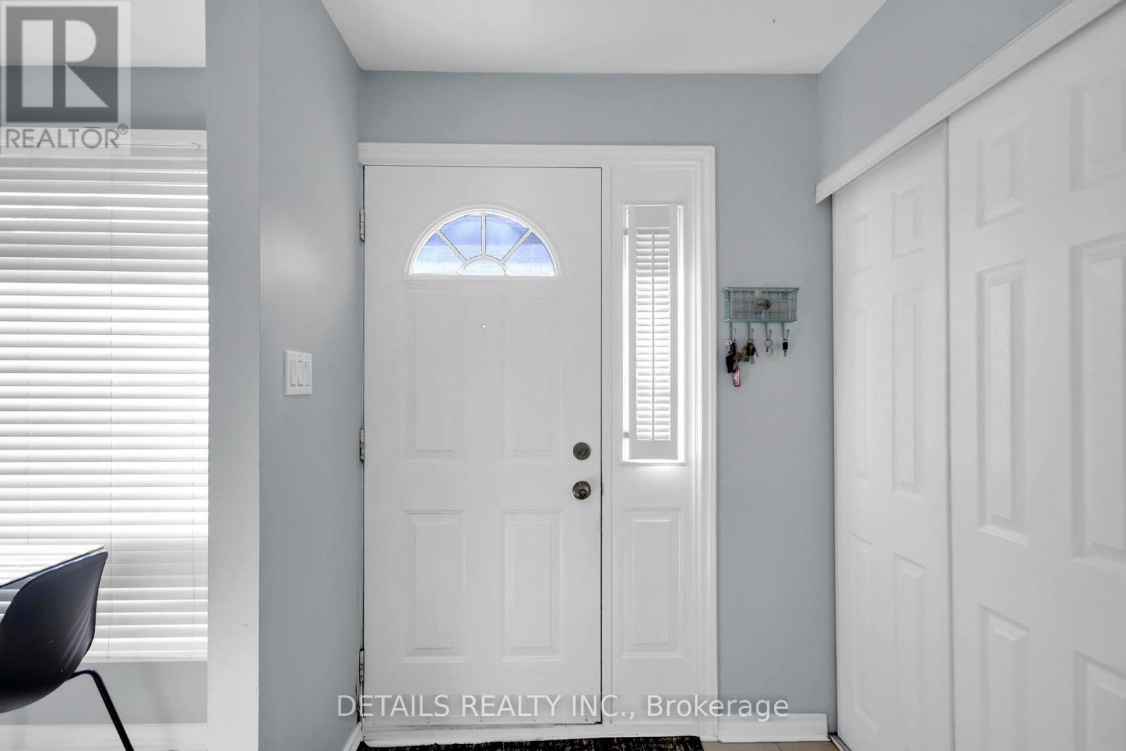2 - 3575 Downpatrick Road E, Ottawa, Ontario  K1V 8T3 - Photo 2 - X12455732