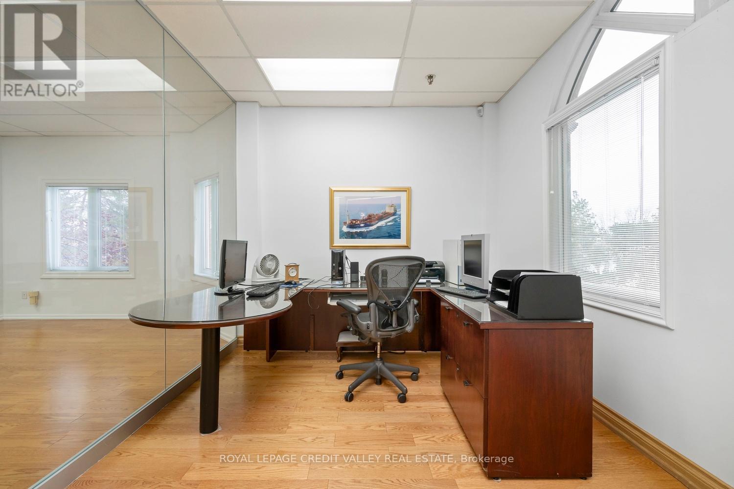 201 - 335 Renfrew Drive, Markham, Ontario  L3R 9S9 - Photo 12 - N12190149