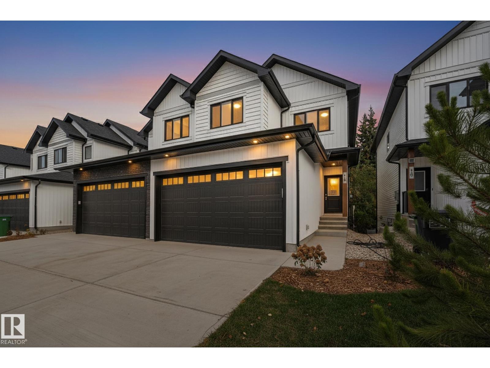 #19 5122 213A ST NW, Edmonton, Alberta